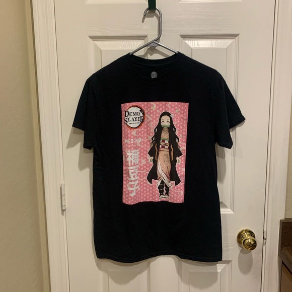 Demon Slayer top - Picture 9 of 9